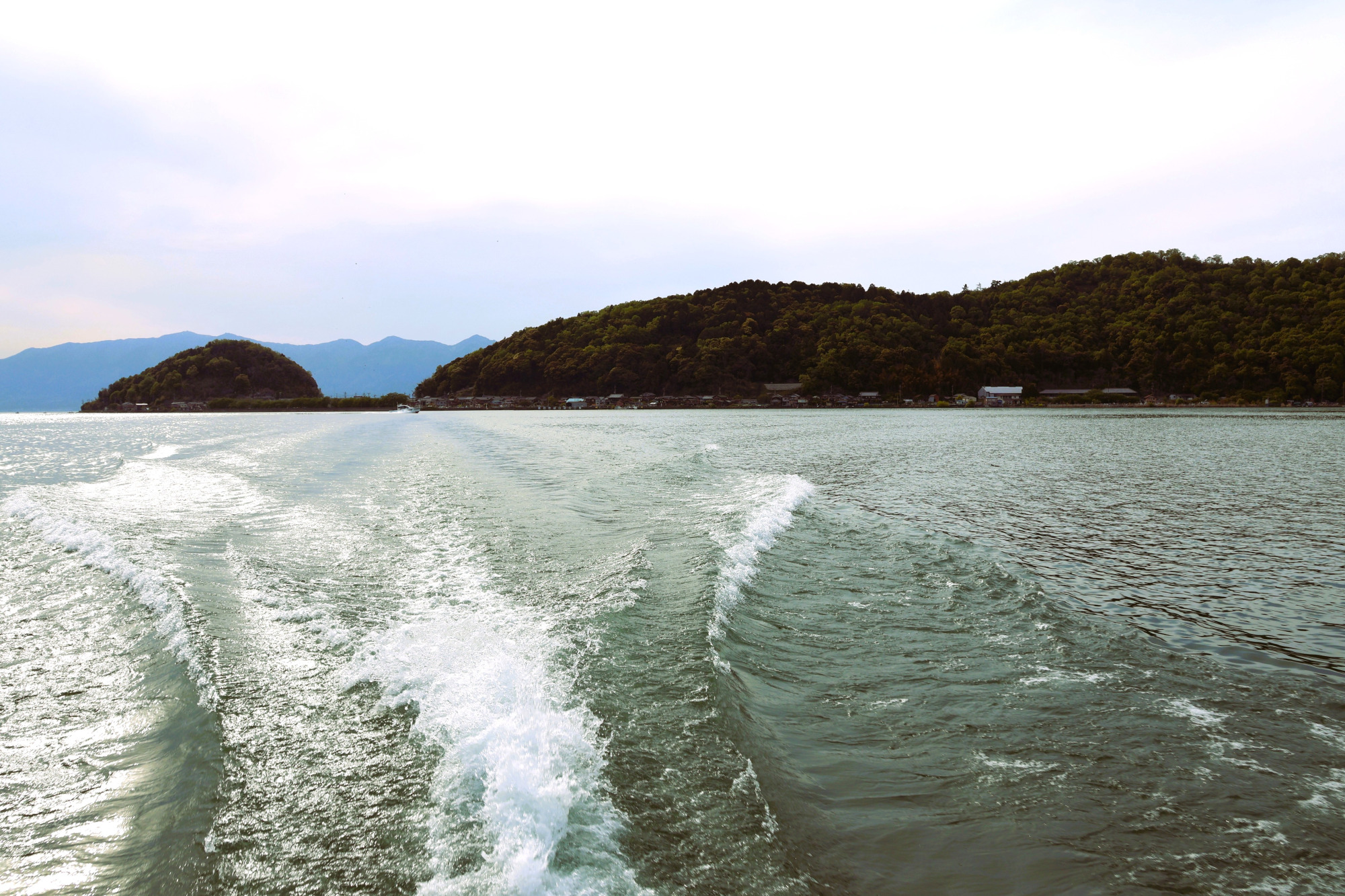琵琶湖に浮かぶ離島 沖島でのんびり島時間