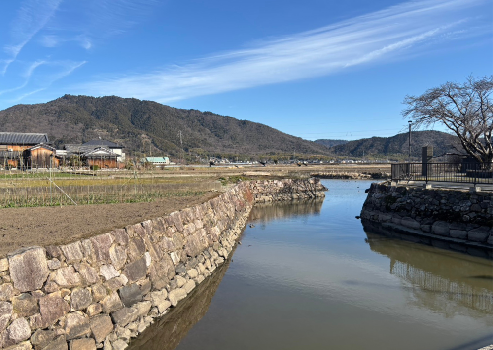 【築城450年】豊臣兄弟も歩いたかもしれない安土散策|駅から沙沙貴神社へ、のんびり町歩き